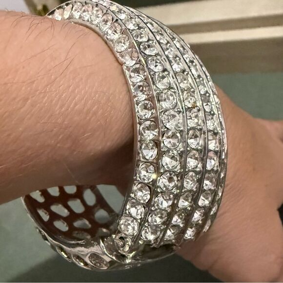 WIDE SILVER RHINESTONE HINGED CUFF BRACELET – 2.5” x 2.7” STATEMENT BANGLE - Picture 6 of 17